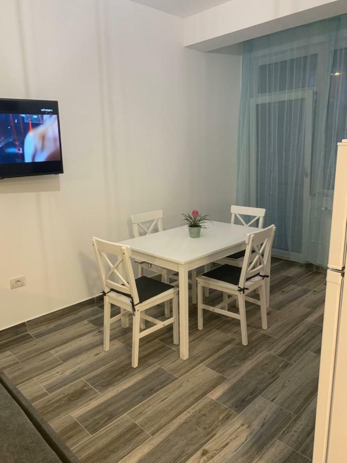 Apartament Garsoniera De La Mare Năvodari Zewnętrze zdjęcie